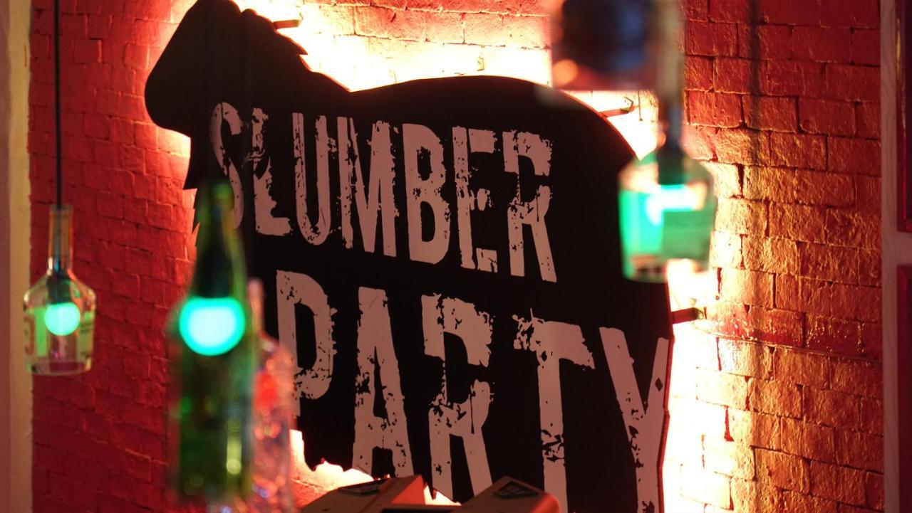 Slumber Bangkok Soi 1 Hostel Ngoại thất bức ảnh