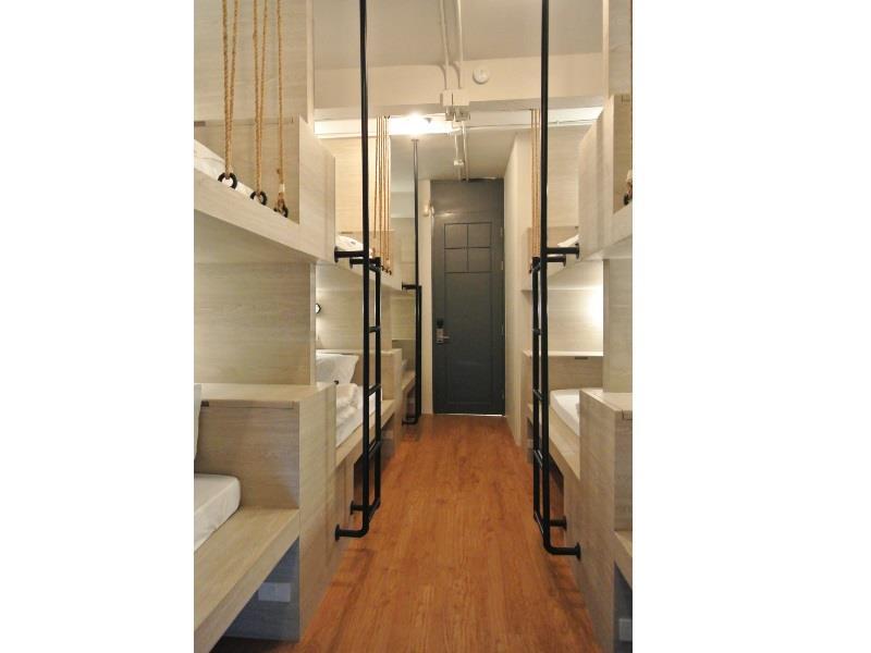 Slumber Bangkok Soi 1 Hostel Ngoại thất bức ảnh